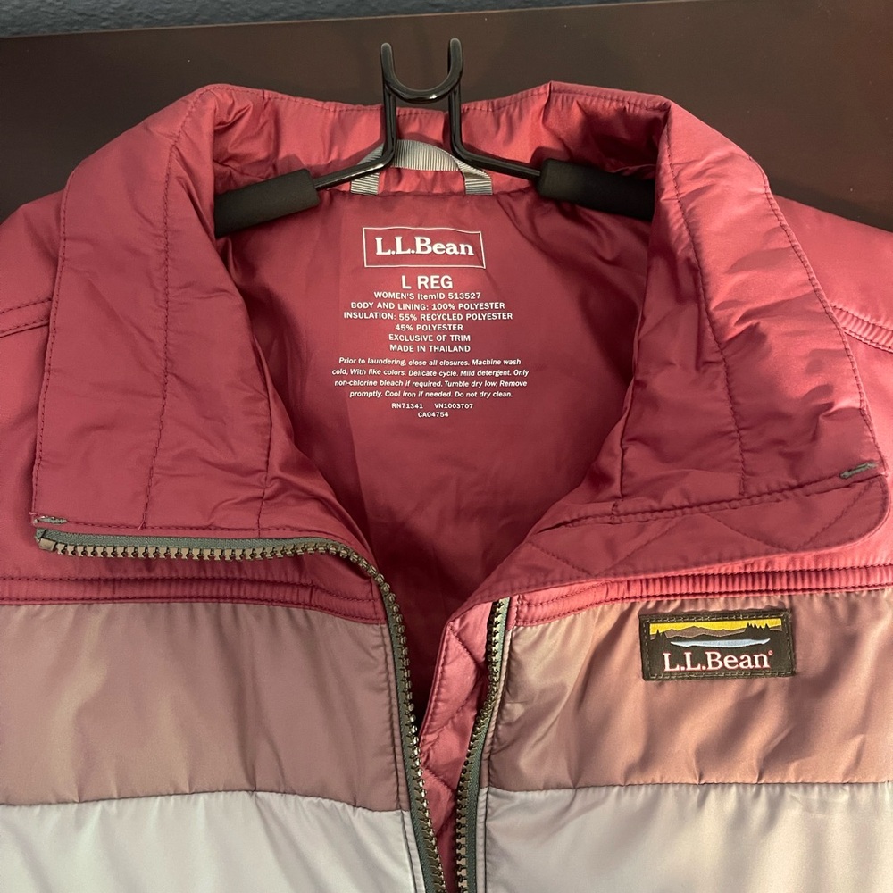 L.L. Bean Mountain Classic Puffer Vest Colorblock Women's